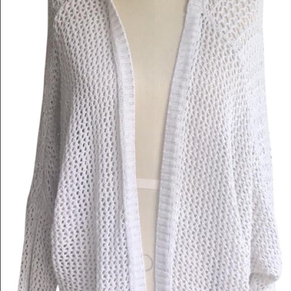 Brandy Melville Cream Knit Beachy Cardigan Rare - Picture 2 of 5